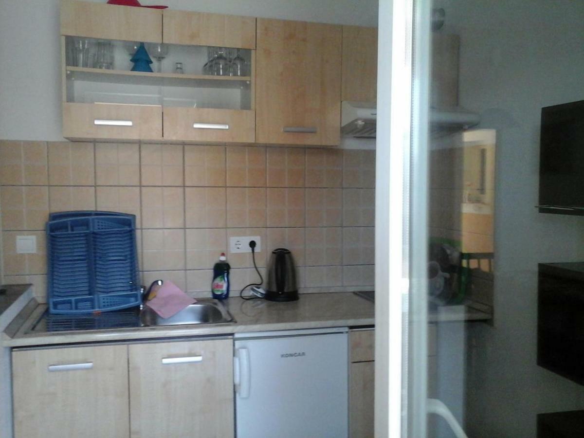 Apartment Andjel โปเรช ภายนอก รูปภาพ